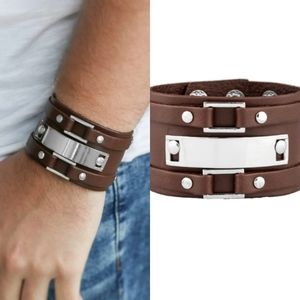 Mens silver and leather bracelet